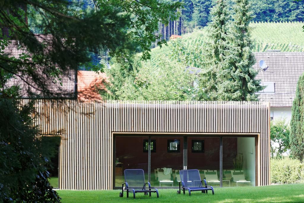 Hotel Hirschen Glottertal Buitenkant foto