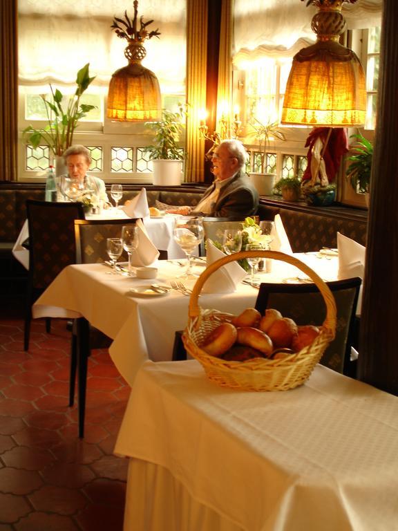 Hotel Hirschen Glottertal Buitenkant foto